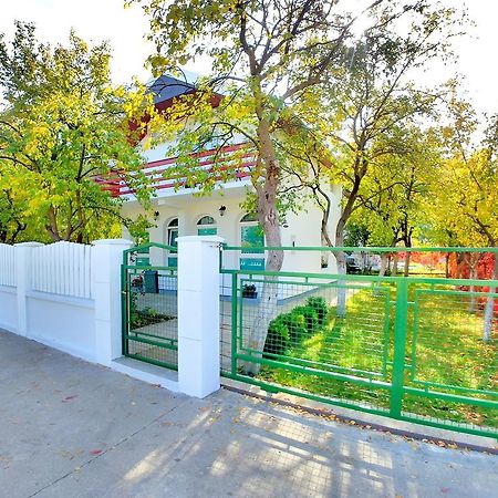 Forest Apartment Niksic Exterior photo